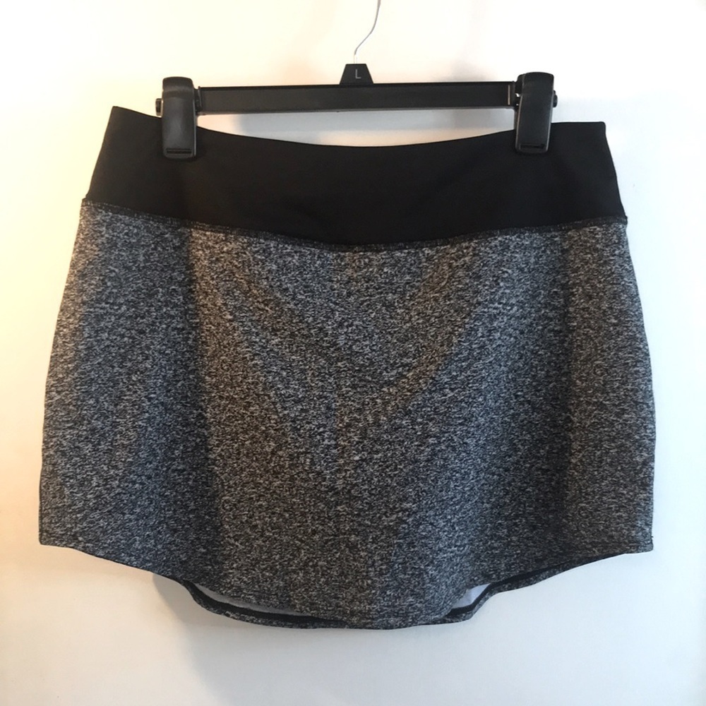 NWT Victoria’s Secret Pink Sport Black Gray Skort Size Large